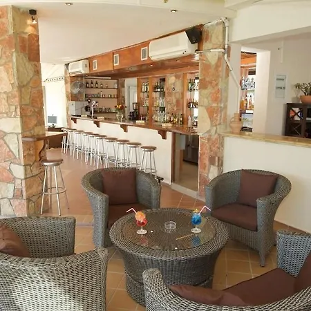 Alkioni Aparthotel 2*