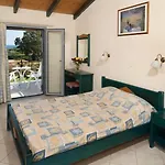 Aparthotel Alkioni