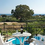 Aparthotel Alkioni 2*