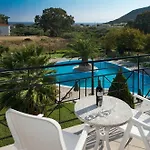 Alkioni Aparthotel 2*