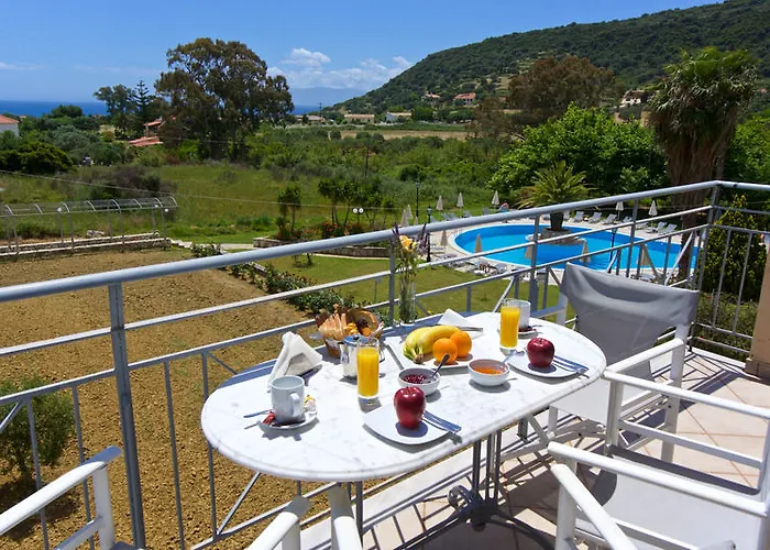 Aparthotel Alkioni 2*